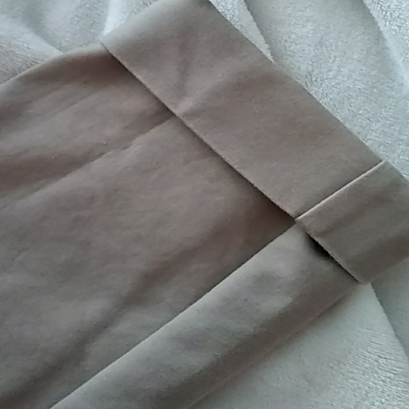 Capris - Picture 2 of 2